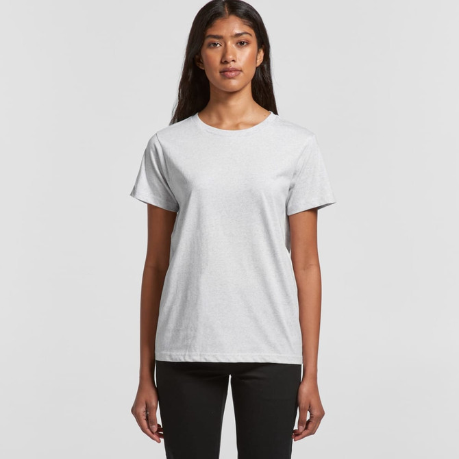 A grey t-shirt is displayed on a model, featuring a classic cut and short sleeves. It has a logo on it.