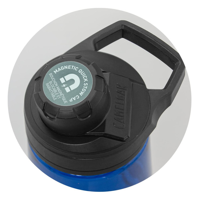 A drink bottle in blue with a black lid and a magnetic cap system, featuring a handle for easy carrying.