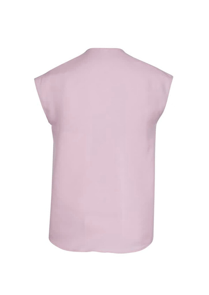 A women's blouse in light pink, featuring a simple cut and a sleeveless design. It has a logo on the back.