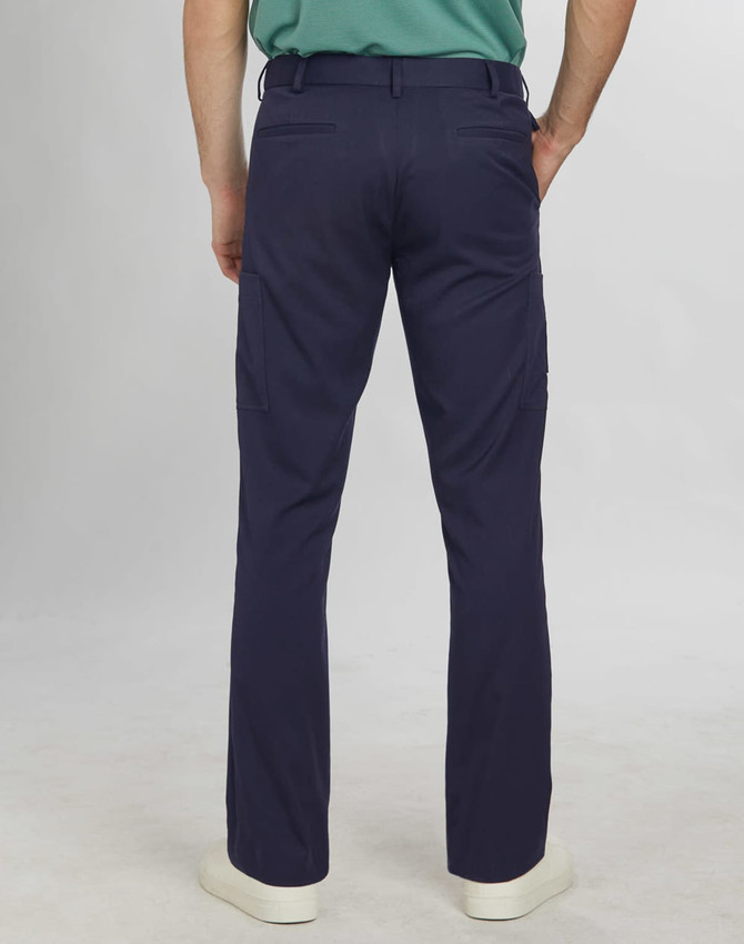 Men's utility cargo pants in navy blue, featuring side pockets and a straight leg design. Includes a logo.