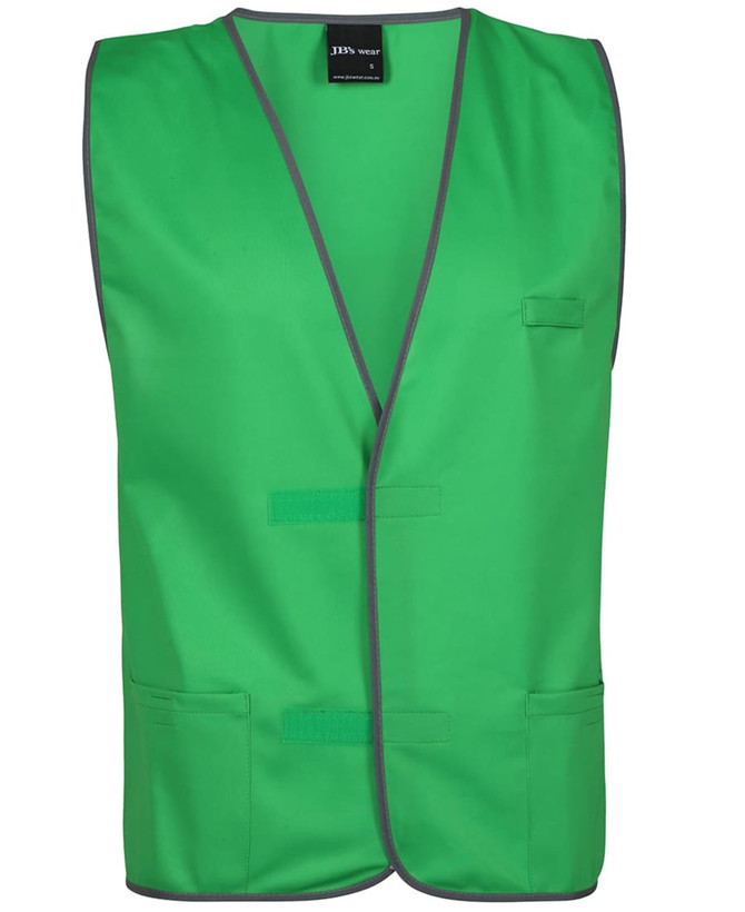 A green tricot vest with grey trim, featuring two front pockets and a brand label.