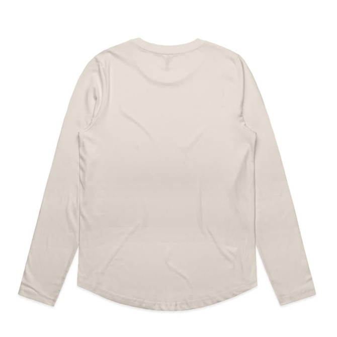 A long-sleeved cream T-shirt featuring a rounded hem and a logo on the back.
