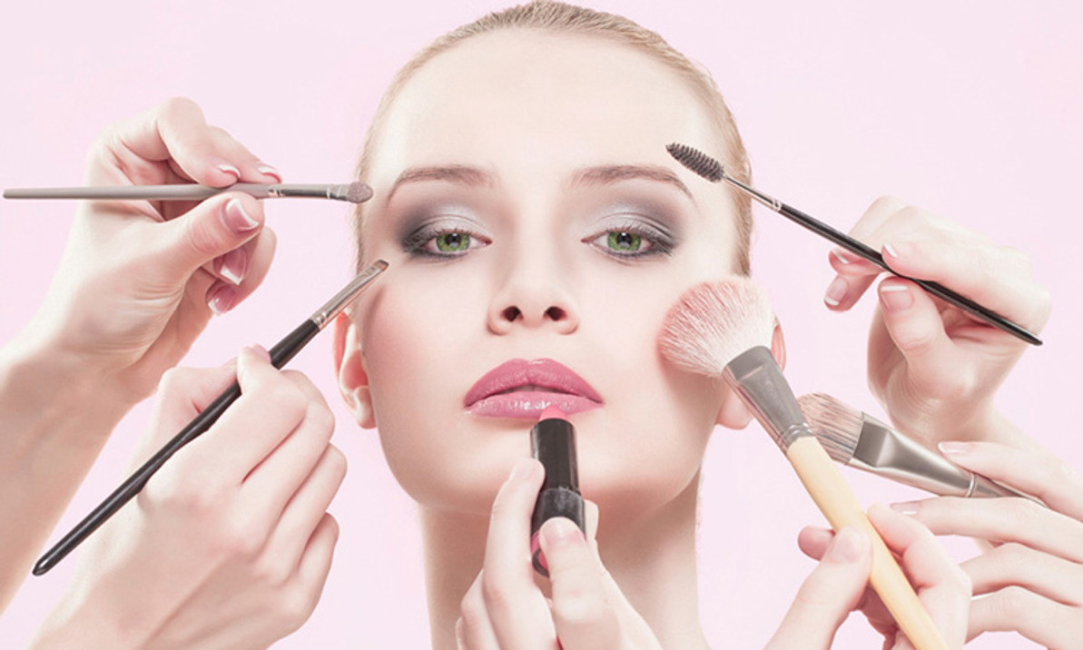 The Top Beauty Trend Predictions for 2018