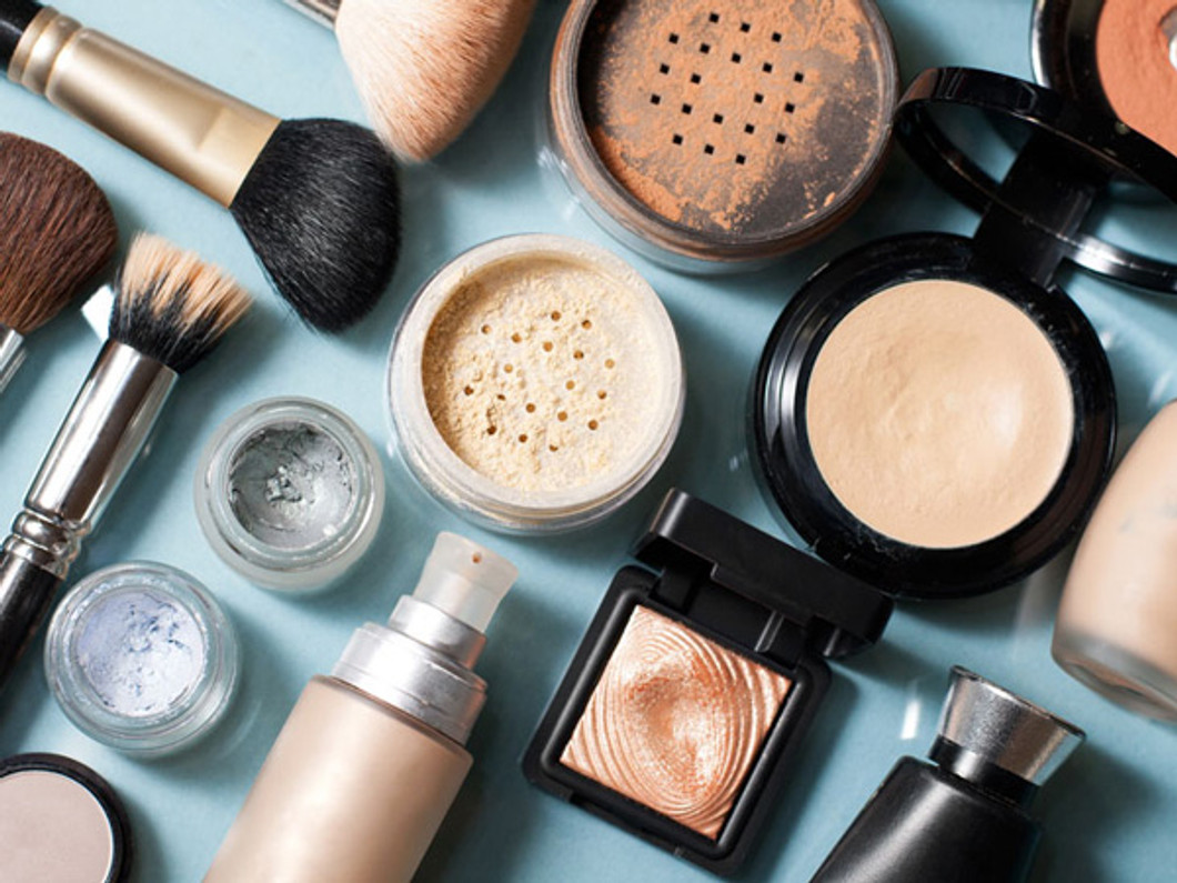 How to Cover Up Your Age Spots with Makeup Products How to Cover Up Your Age Spots with Makeup Products
