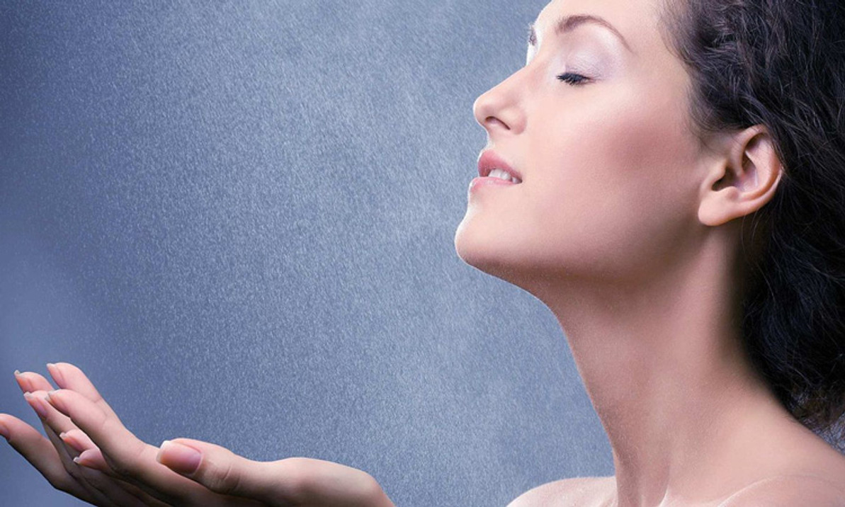 Why you Should Incorporate Essences in Your Skincare Routine