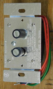 300 Watt 3-Way Pushbutton Dimmer 300 Watt 3-Way Pushbutton Dimmer