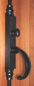 Locking Cremone Bolt in Black Locking Cremone Bolt in Black