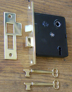 Old-Fashioned Interior Mortise Lock Old-Fashioned Interior Mortise Lock