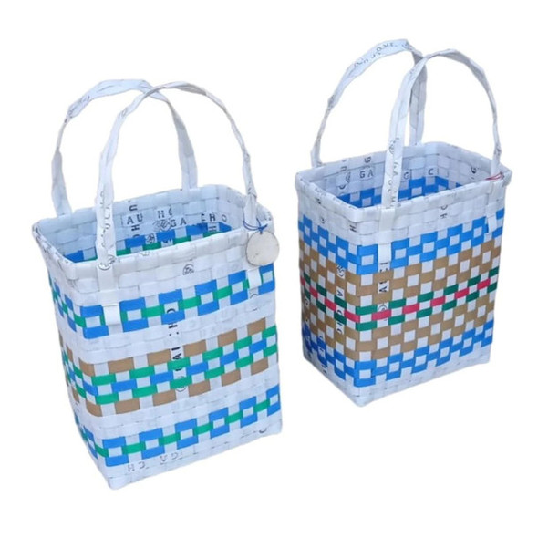 Más Que Tramas | Shoulder Tote Bag, Recycled Storage Basket or Shopping Bag - Multi-Purpose Totes (Random Assorted Color) 23 cm x 30 cm x 15 cm