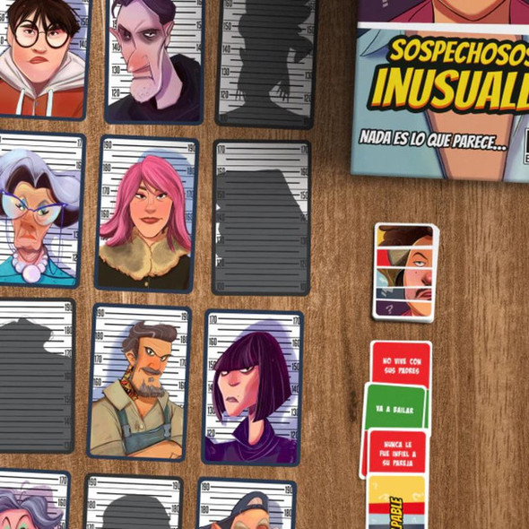 Buró de Juegos Sospechosos Inusuales, Social Deduction Card Game (Spanish Edition)