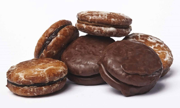 Estancia El Rosario Alfajores Cordobeses Surtidos Sprinkled Sugar & Chocolate Alfajores with Fruit Jelly & Dulce de Leche Filling, 38 g / 1.34 oz ea (box of 12 alfajores)