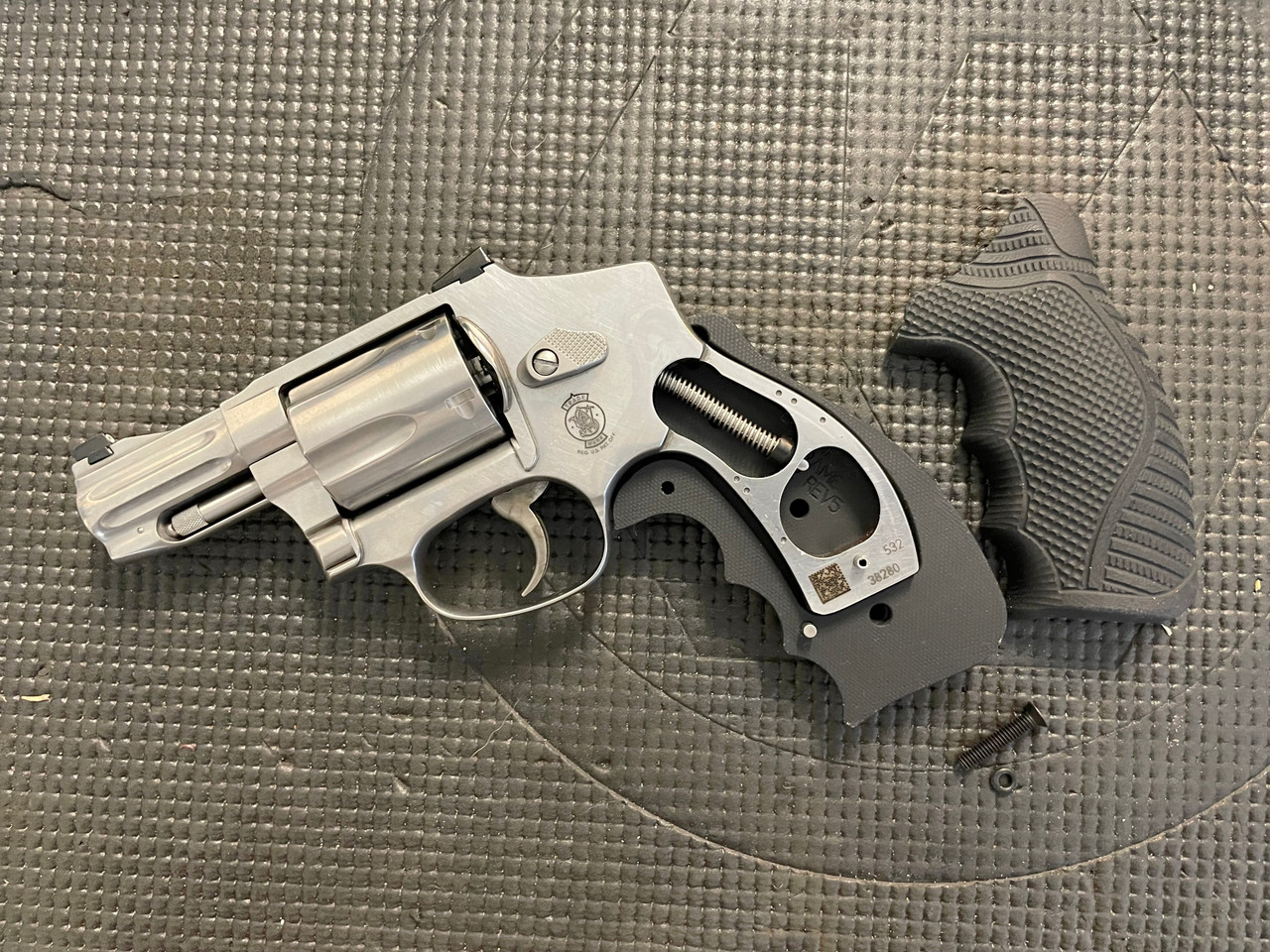 LOK Grips G10 Revolver Grips: Traction Combined With Speed