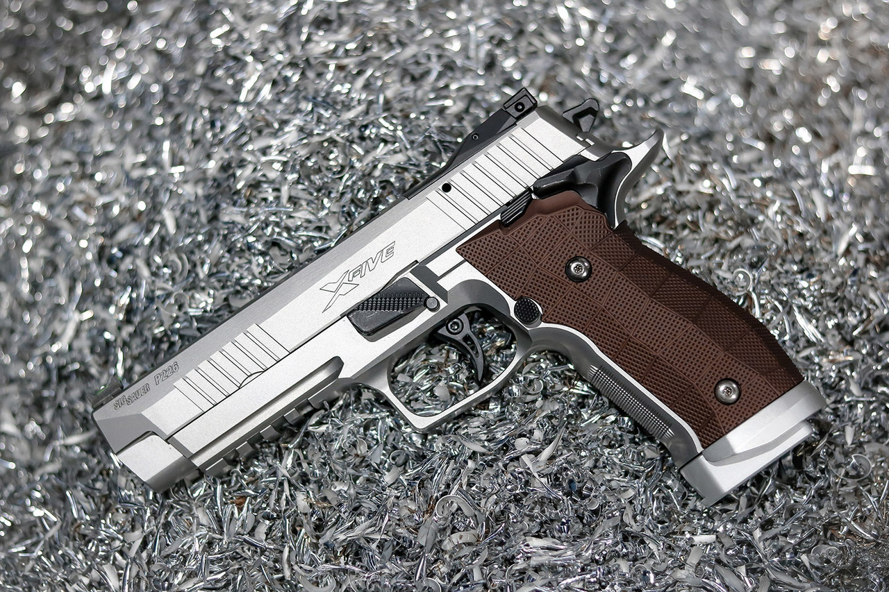 Sig Sauer P226 SAO GridLOK - Aluminum - LOK Grips
