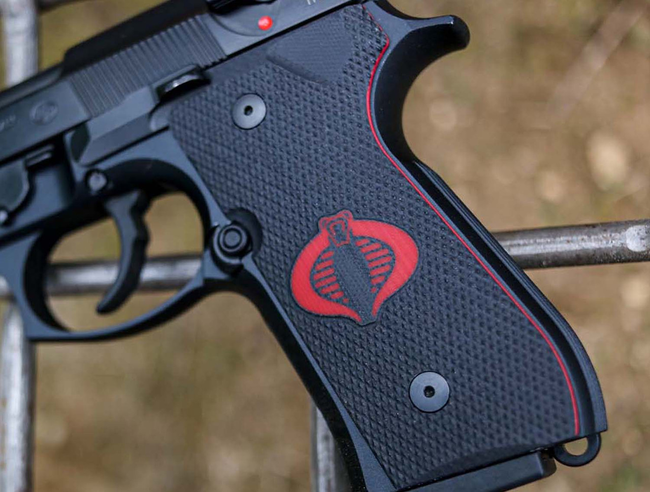 Beretta 92 Checkered - Cobra Colorfill & Liner - LOK Grips