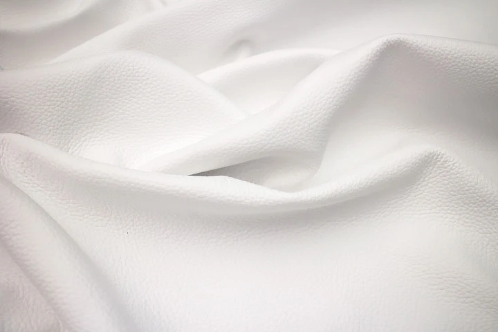 UL#28 Aspen Bright White Leather