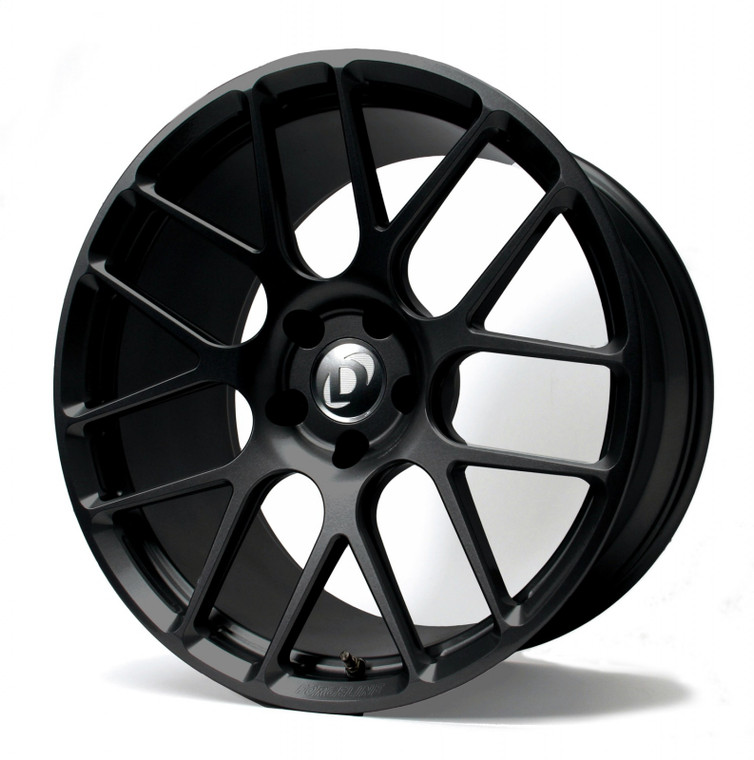 Forgeline SE1 Performance Wheel Set - 2012-2016 BMW M5 Black (DIN-D750-0061-SE1-BLK)
