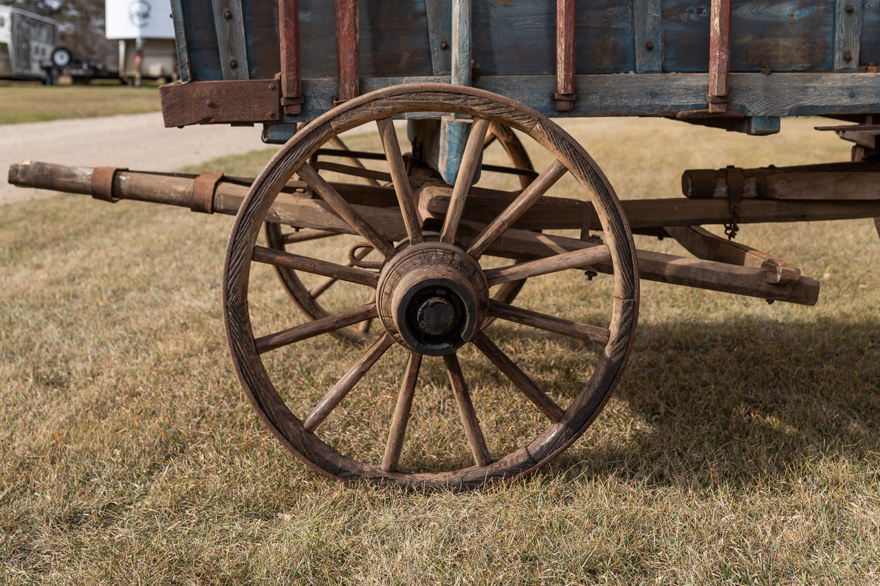 Tall Stake-sided Lynch Pin Wagon - Hansen Wheel and Wagon Shop