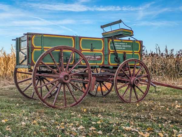 Luedinghaus Farm Wagon