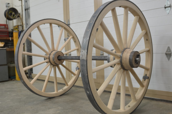 Cannon Axle - 2" Solid Square Axle