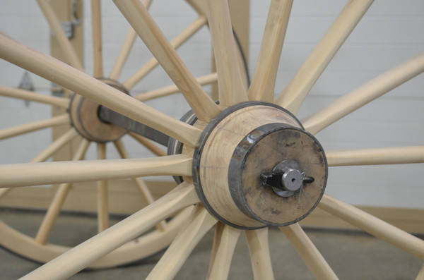 Cannon Axle - 2" Solid Square Axle