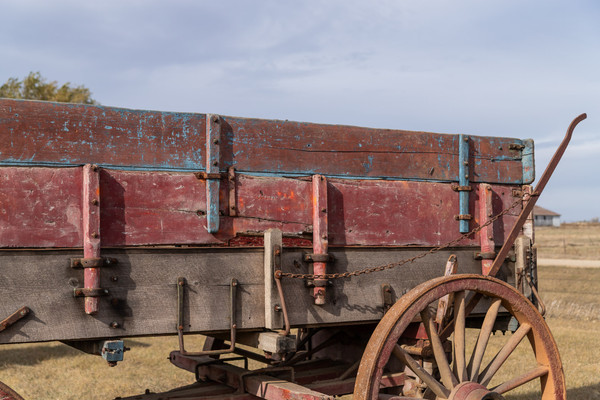 Heavy Hauler Peter Schuttler Lynch Pin Wagon