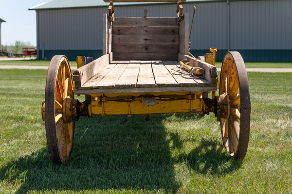 John Deere Gear with Riser Box