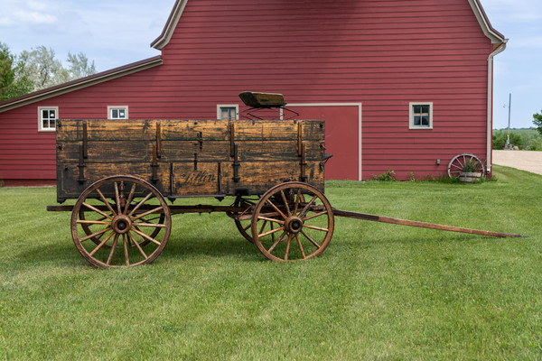 Tiffin Triple Box with Turnbull Gear