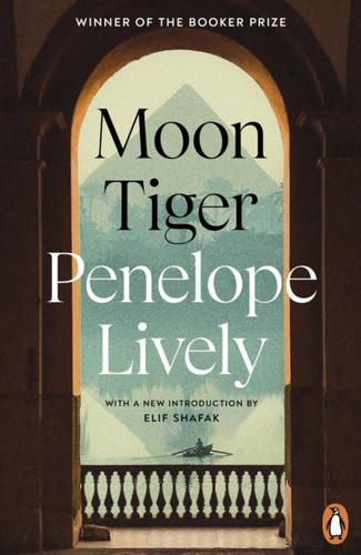 Moon Tiger 9781405967006 Paperback