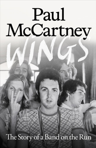 Wings 9780241758571 Hardback