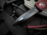 Microtech D/E Merlot Aluminum Body w/ Black Plain Edge Blade (3.08") 702-1MR