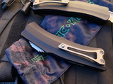 Heretic Knives Roc Auto Curved OTF Black Aluminum Body w/ Satin Plain Edge Blade (3”) H060-1A