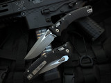 Microtech Amphibian S/E RAM-LOK Folder Fluted Black Aluminum Body w/ Apocalyptic Plain Edge Blade (3.9") 137RL-10APFL