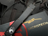 PRE-OWNED Microtech Ultratech S/E BladeShow 2022 Black Body w/ DLC Plain Edge Blade (3.4") 121-1DLCTBS