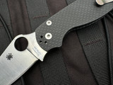 PRE-OWNED Spyderco Paramilitary 2 Folder Black Carbon Fiber Body w/ CPM-M4 Satin Plain Edge Blade (3.5") C81CFM42