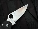 PRE-OWNED Spyderco Paramilitary 2 Folder Black Carbon Fiber Body w/ CPM-M4 Satin Plain Edge Blade (3.5") C81CFM42