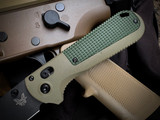 Benchmade Redoubt Axis Lock Folder Ranger Green Grivoy Body w/ CPM-D2 Black Tanto Plain Edge Blade (3.53") 431BK-1