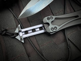 Heretic Knives Hydra V4 S/E Black Aluminum Body w/ Magnacut Battleworn DLC Black Plain Edge Blade H407-16A