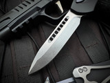Heretic Knives Hydra V4 S/E Black Aluminum Body w/ Magnacut Stonewashed Plain Edge Blade H407-2A