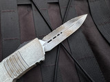 CONSIGNMENT Microtech Combat Troodon D/E Sand Trooper Edition Deep Engraved Aluminum Body w/ Full Serrated Blade (3.4") 142-3SAD