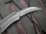 PRE-OWNED Heretic Knives Roc Auto Black Aluminum Body w/ Magancut Black DLC Plain Edge Blade (3.18") H060-6A-T