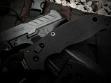Spyderco Manix 2 Folder Textured Black G10 Body w/ CPM S30V Black Plain Edge Blade (3.37") C101GPBBK2