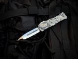 Marfione Custom Hera  1of1 Hand Engraved Jody Mueller Stainless Steel and Gold Body w/ Mirror Polished Plain Edge Blade (3.08")