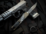 CONSIGNMENT Ultratech S/E Gen IV Wookie Edition Aluminum Body w/ M390MK Matching Plain Edge Blade (3.5") 11214-1WK