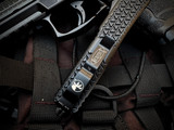 CONSIGNMENT Ultratech D/E Sith Lord Tri-Grip Black Aluminum Body w/ Red Plain Edge Blade (3.4") 122-1SL