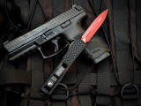 CONSIGNMENT Ultratech D/E Sith Lord Tri-Grip Black Aluminum Body w/ Red Plain Edge Blade (3.4") 122-1SL