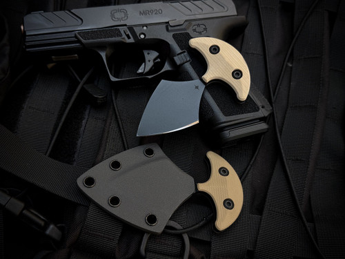 Toor Knives Vasive Push Dagger Fixed Blade Omaha Tan G10 Handle w/ CPM 154 Plain Edge Blade (2")