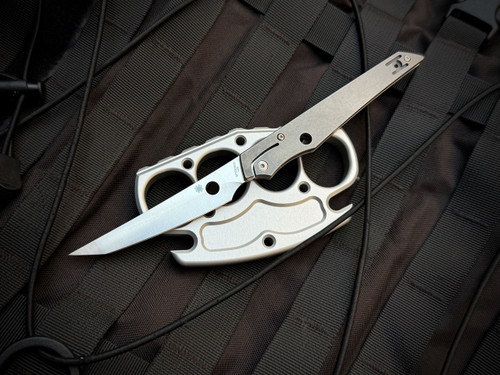 Spyderco COBOL SlipIt Titanium Body w/ M390 Satin Plain Edge Blade (3.63") C273TIP Spyderco COBOL SlipIt Titanium Body w/ M390 Satin Plain Edge Blade (3.63") C273TIP