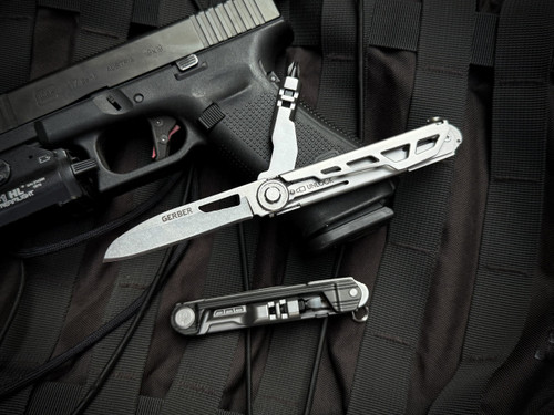 Gerber Armbar Slim Drive Onyx Multitool, Blade and Bit Driver 30-001728
