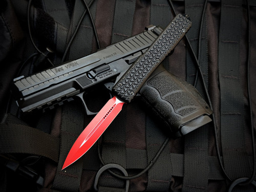 CONSIGNMENT Ultratech D/E Sith Lord Tri-Grip Black Aluminum Body w/ Red Plain Edge Blade (3.4") 122-1SL