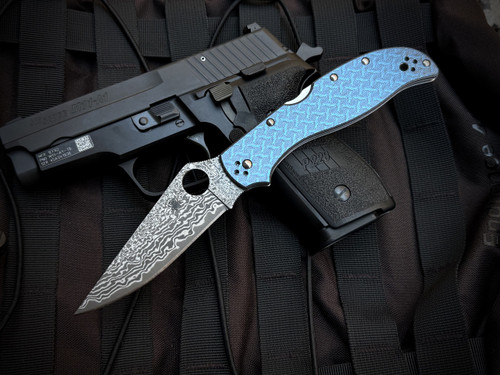 CONSIGNMENT Spyderco Stretch 2 XL Folder Nishijin Glass Fiber Scales w/ Damascus Plain Edge Blade (4") C258GFBLP